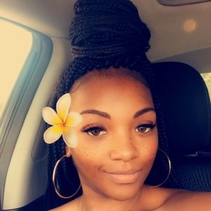 Meet your Posher, Siedah